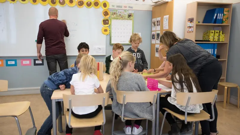 Full fart i ett klassrum